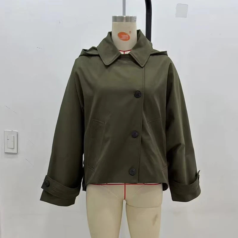 Veste courte à capuche vert olive
