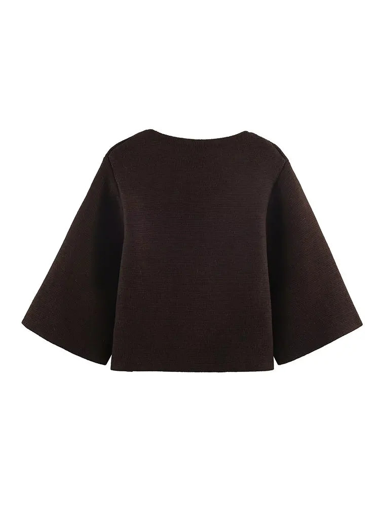 Pull court à boutons marron chocolat