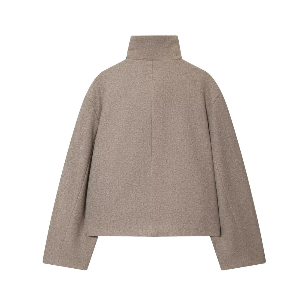 Manteau court beige à col montant