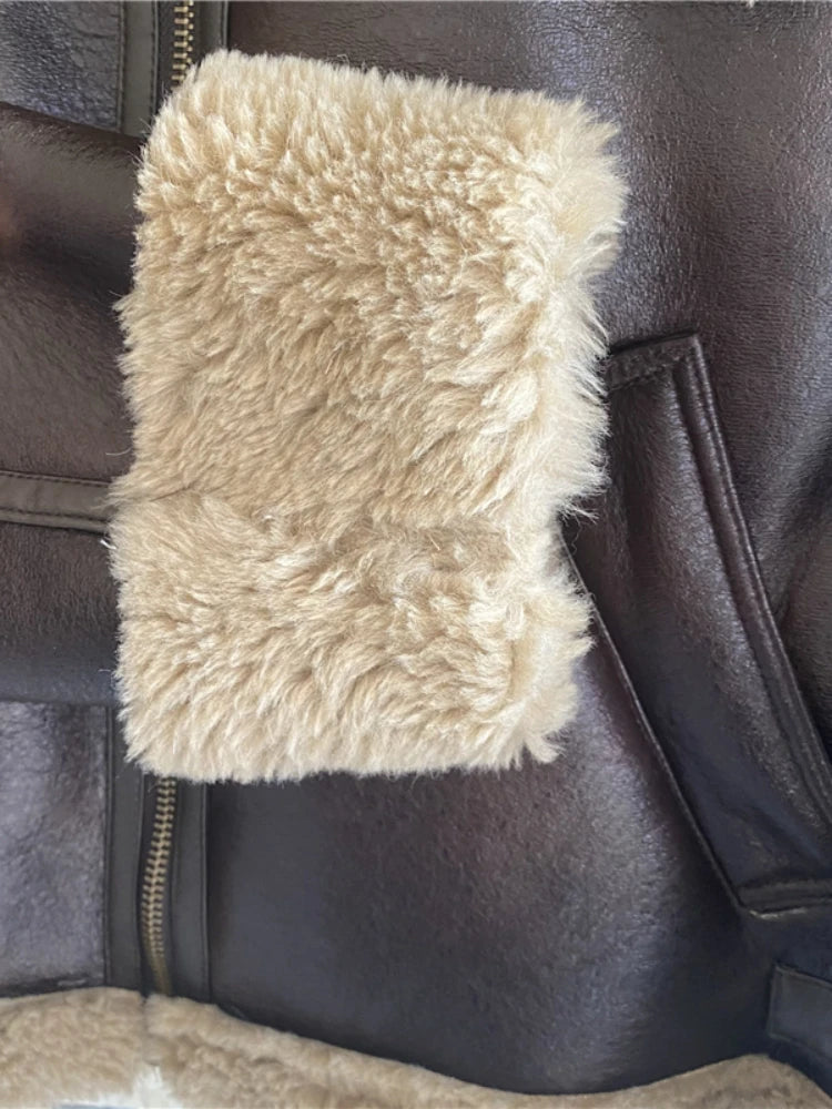 Veste courte motard marron à col fourré