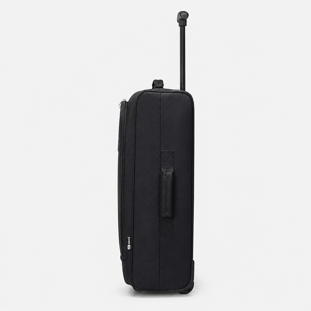 Valise cabine souple noire, profil studio gris