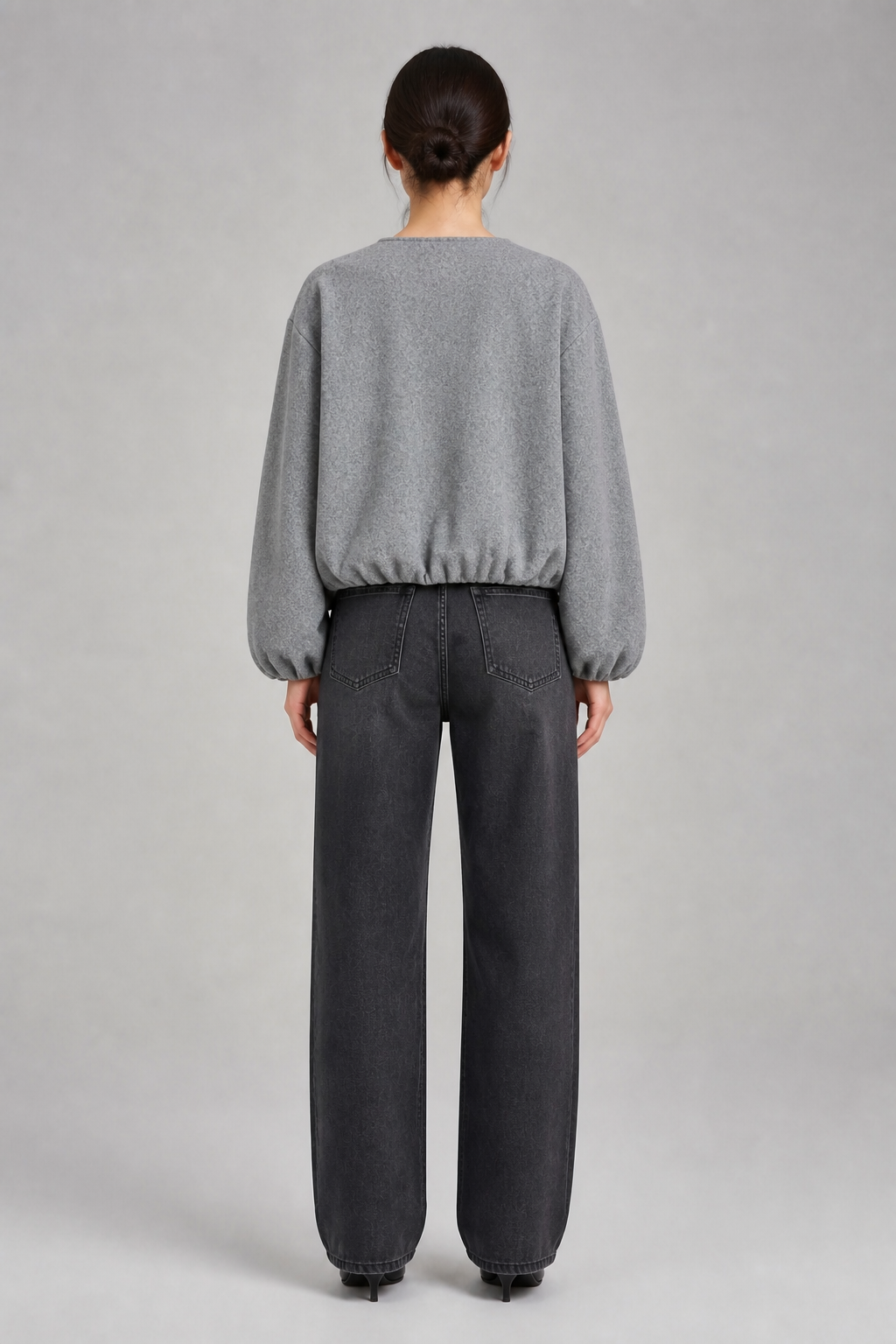 Bomber court zippé gris à col rond, studio dos