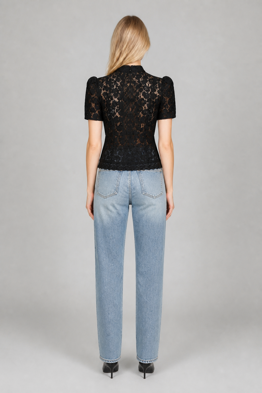 Chemise en dentelle noire à col montant, studio dos