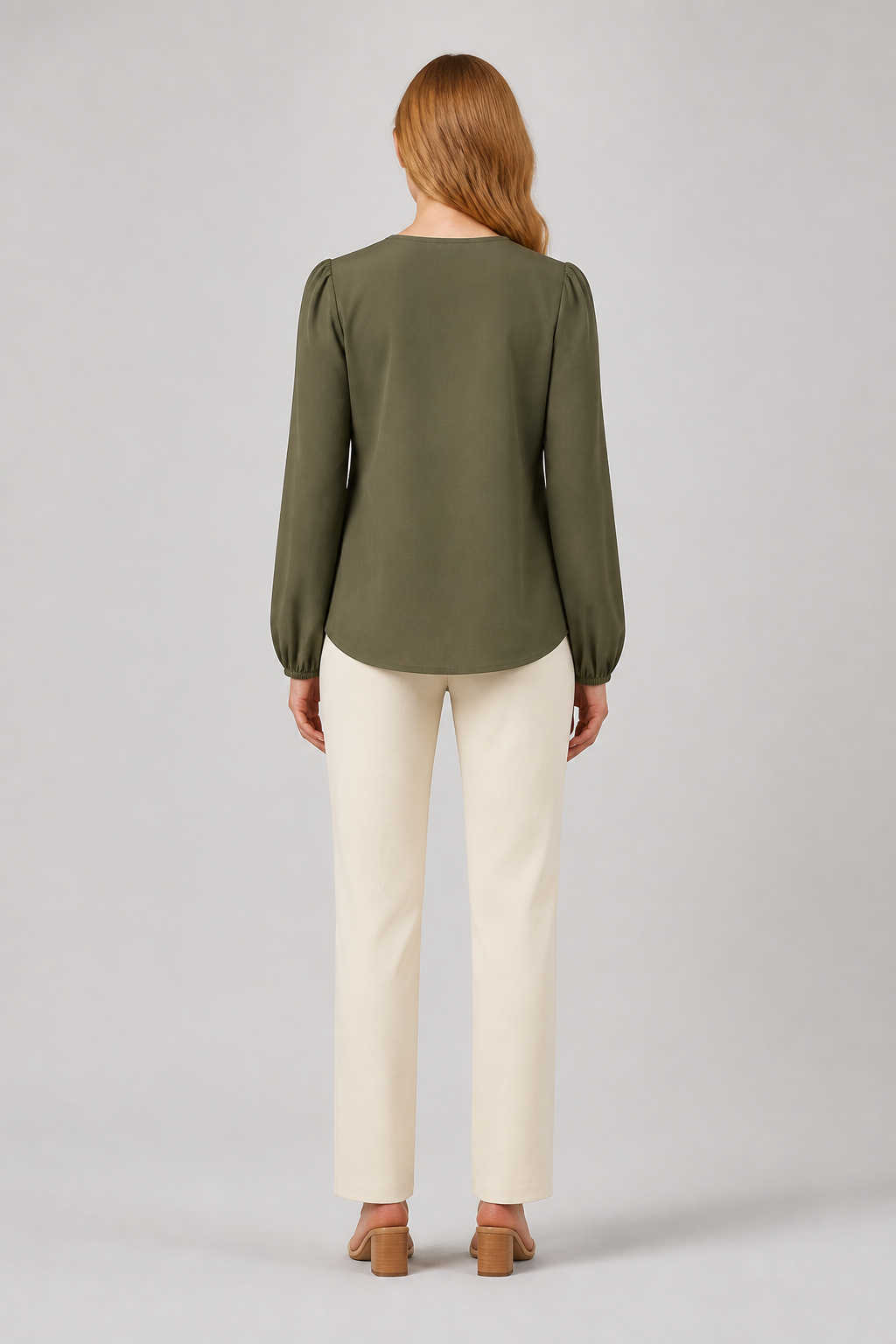 Chemise fluide à manches bouffantes vert olive, studio dos