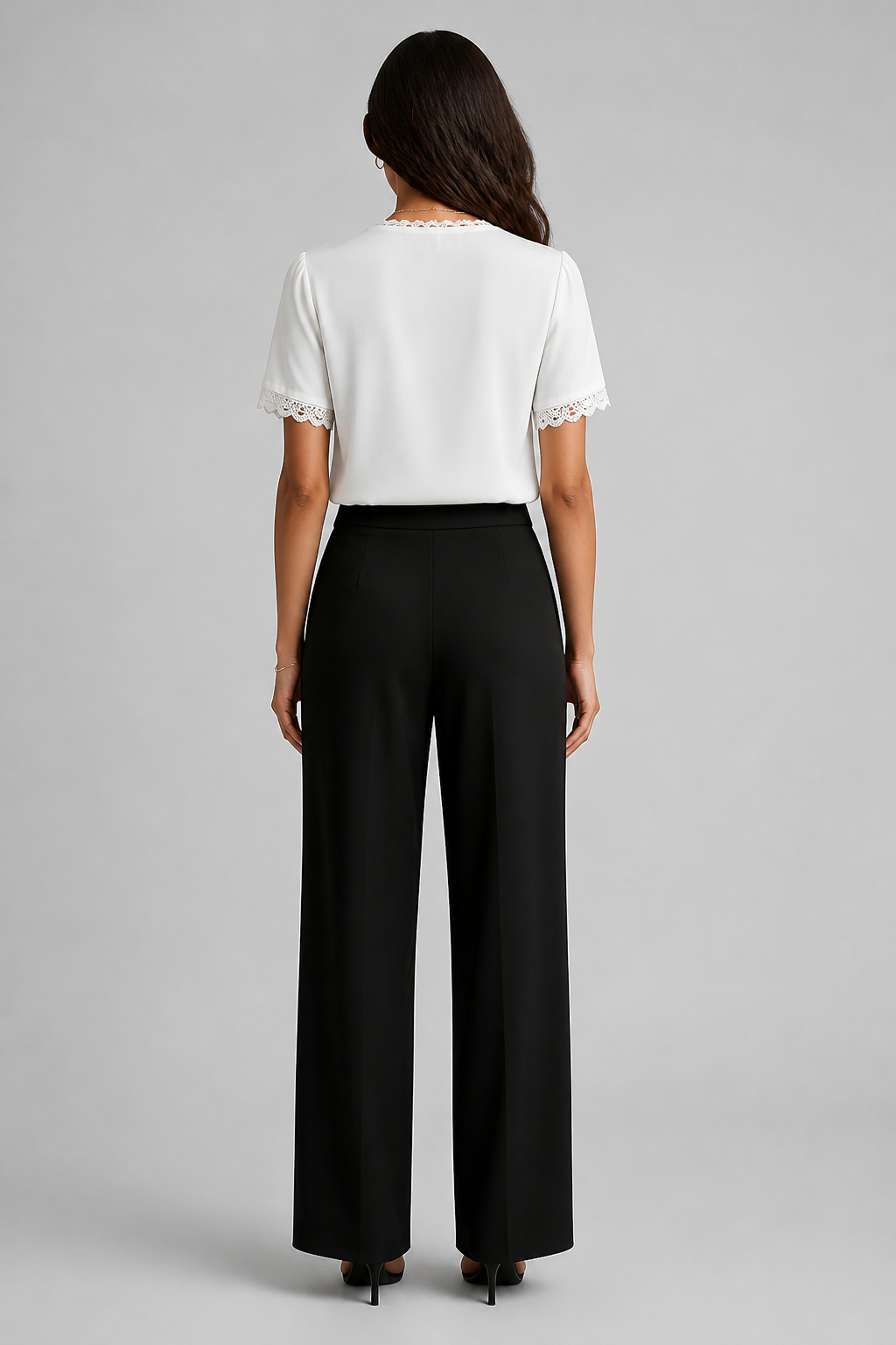 Chemise blanche à détails de dentelle, studio dos