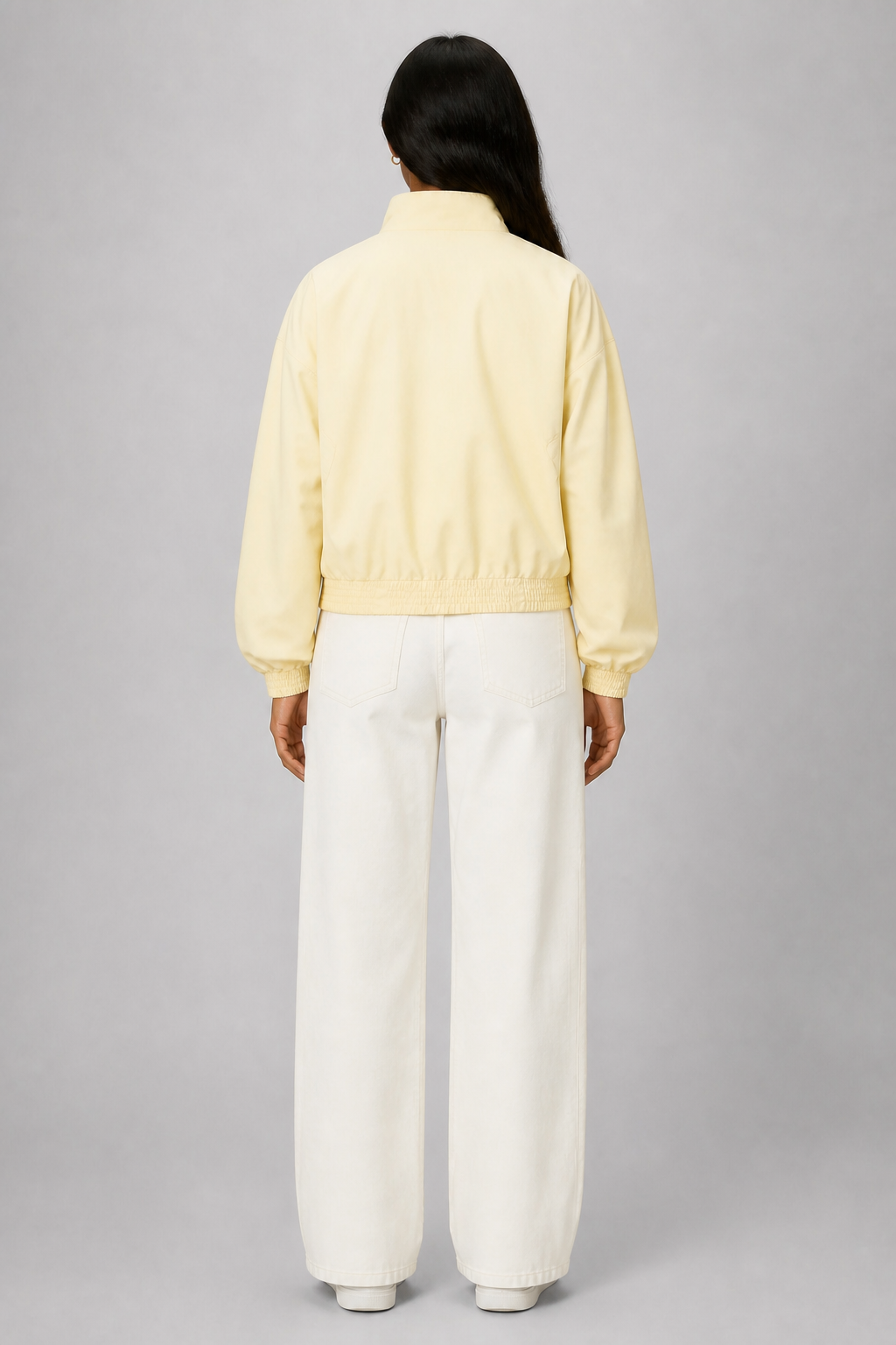 Bomber oversize à manches bouffantes jaune pâle, studio dos