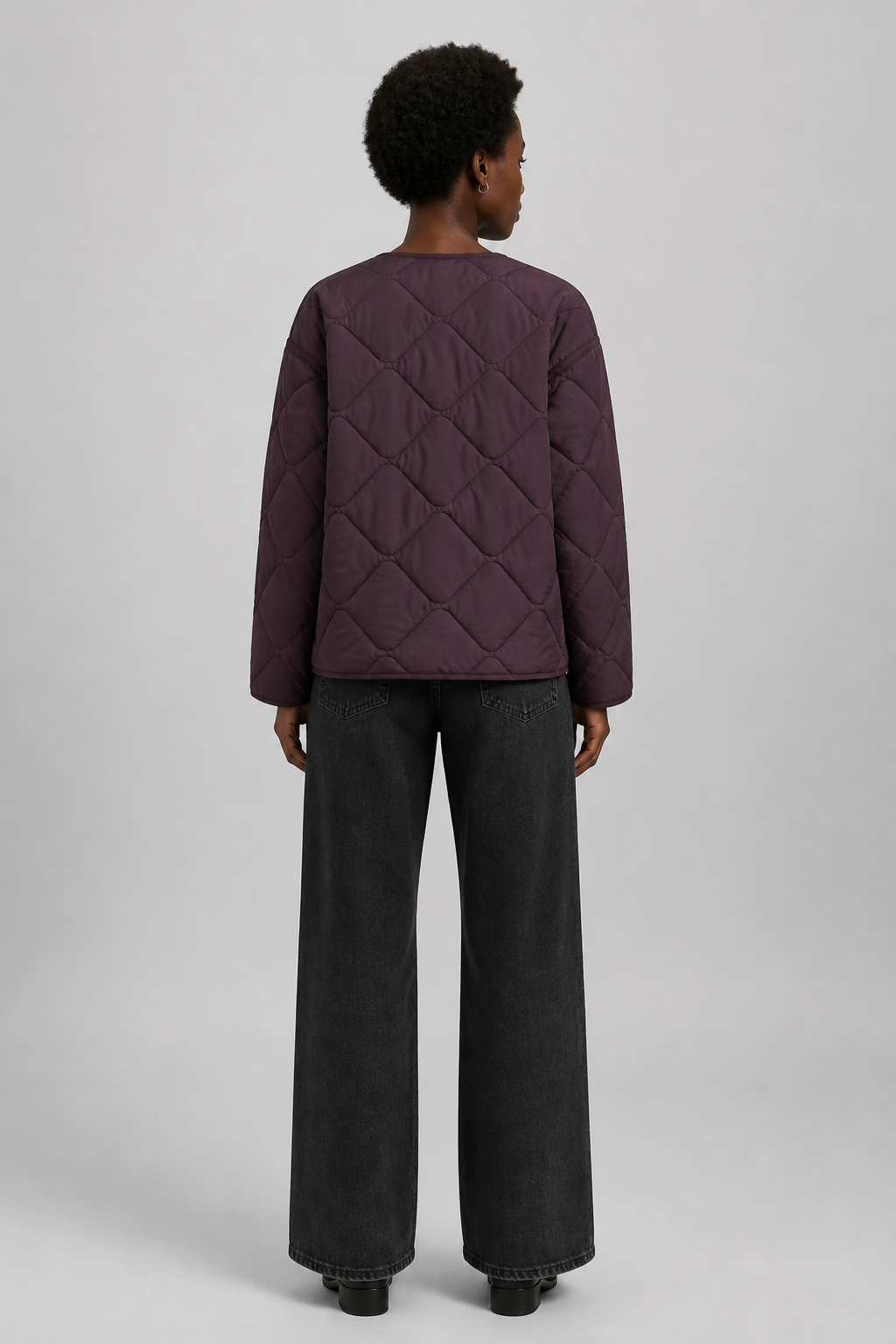 Veste courte matelassée violet prune, studio dos