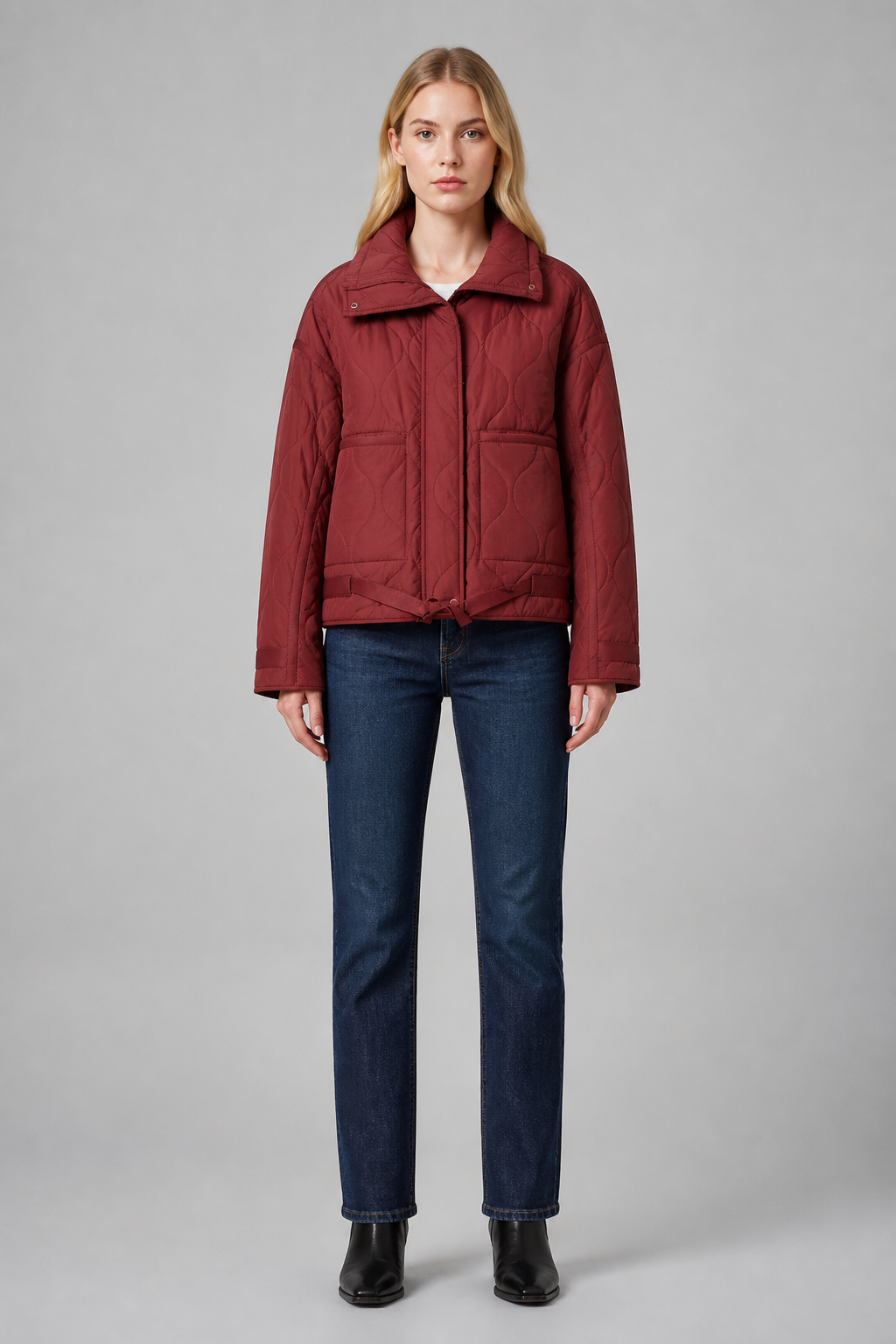 Veste matelassée à col montant bordeaux, studio face